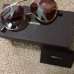 Tom Ford brans new glasses